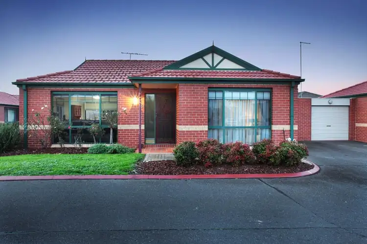 8/22 Ventosa Way, Werribee VIC 3030
