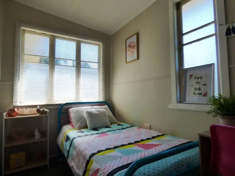 Sixth view of Homely house listing, 4 Berlin Street, Rosewood QLD 4340