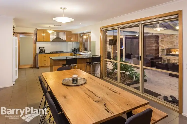 Fifth view of Homely house listing, 6 Larra Court, Seabrook VIC 3028