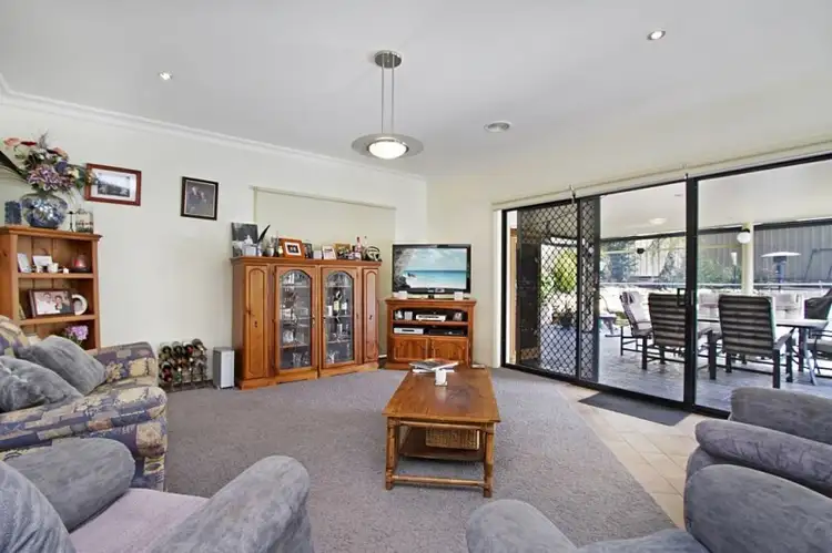 Third view of Homely house listing, 5 Fraser Court, Kangaroo Flat VIC 3555