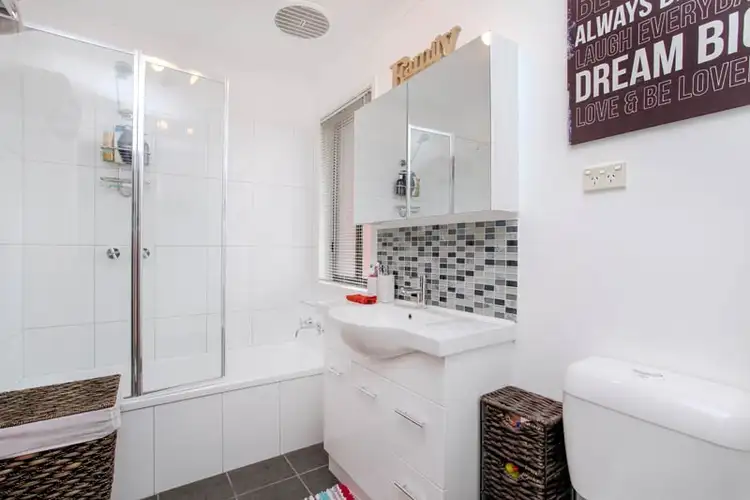 Sixth view of Homely townhouse listing, 2/76-80 Parer Road, Airport West VIC 3042