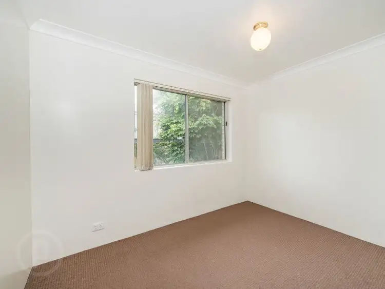Seventh view of Homely unit listing, 5/253 Riding Road, Balmoral QLD 4171