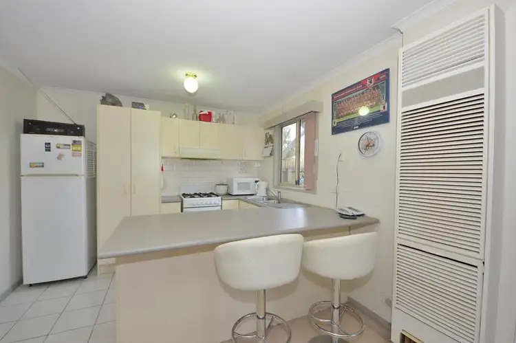 Fifth view of Homely unit listing, 2A Yolanta Court, Seabrook VIC 3028