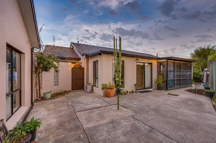 Seventh view of Homely house listing, 2 Darebin Avenue, Keilor Downs VIC 3038