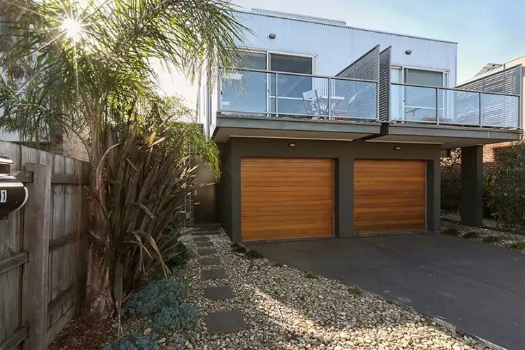 1/32 Gourlay Street, St Kilda East VIC 3183