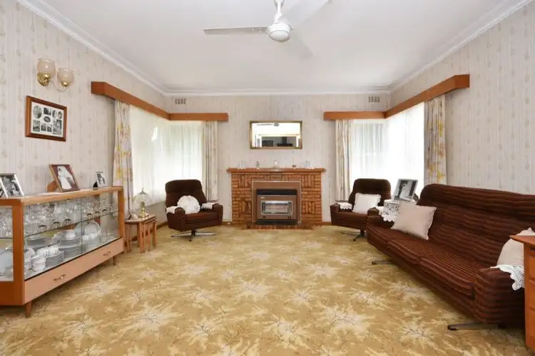 Sixth view of Homely house listing, 6 Thomas Street, Kangaroo Flat VIC 3555