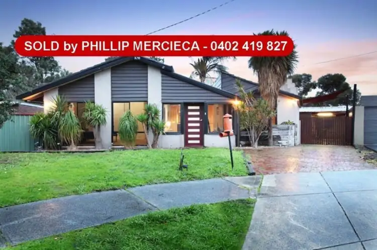 5 Ballard Close, Gladstone Park VIC 3043