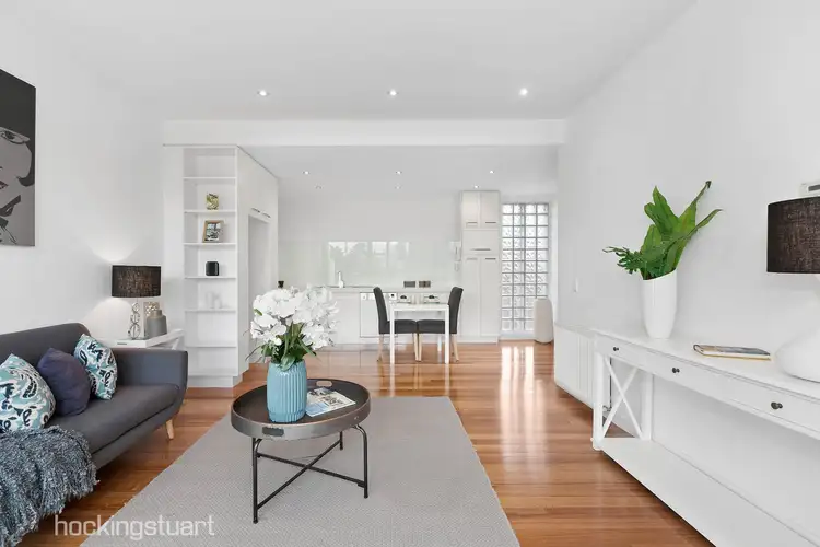 17 Young Street, St Kilda East VIC 3183