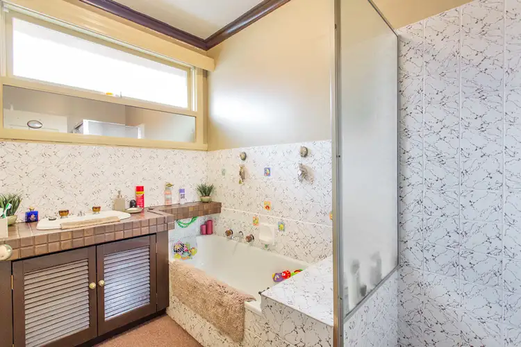 Fifth view of Homely house listing, 8 Queensberry Street, Keilor Park VIC 3042