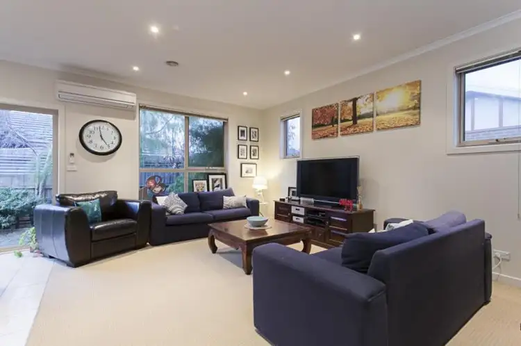 Second view of Homely unit listing, 2/18-20 Bloomfield Avenue, Maribyrnong VIC 3032