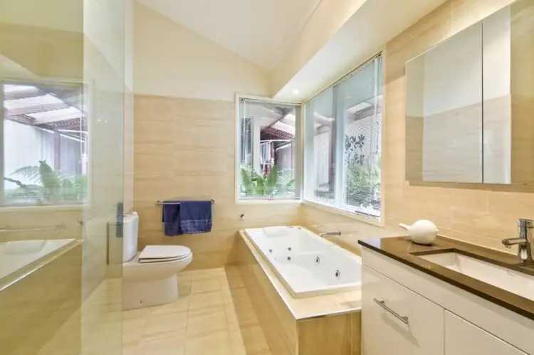 Sixth view of Homely house listing, 4 Cameron Court, Eltham VIC 3095