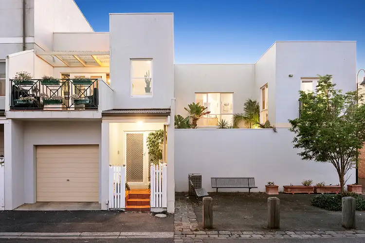 56 Willis Street, Kensington VIC 3031