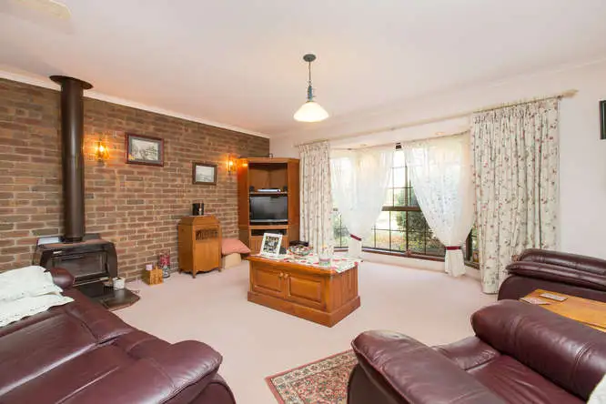 Fifth view of Homely house listing, 3 Leng Close, Nichols Point VIC 3501