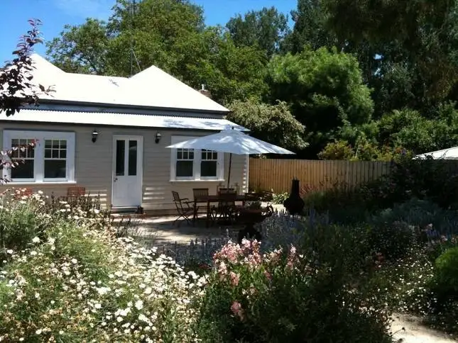 1 Cameron Street, Clunes VIC 3370
