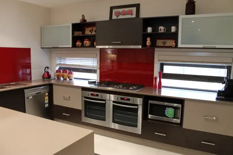 Fifth view of Homely house listing, 5 Chantenay Parade, Cranbourne North VIC 3977