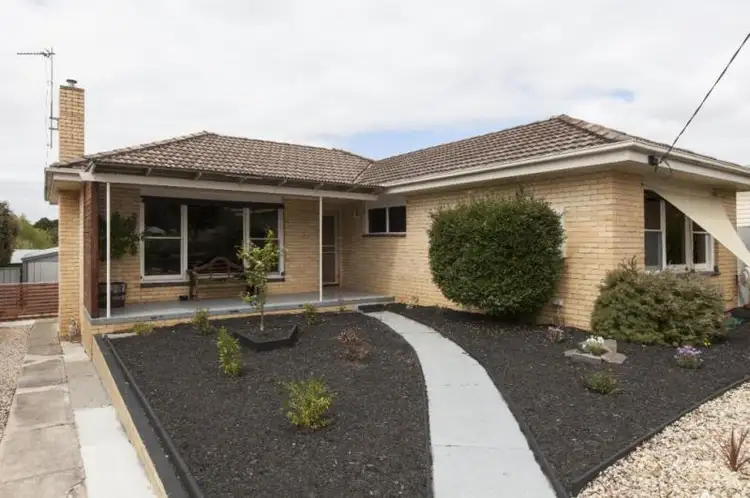 37 High Street West, Ararat VIC 3377