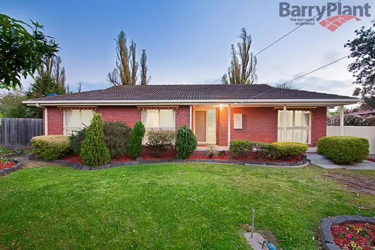 15 Harvey Close, Altona Meadows VIC 3028