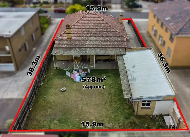 16 Marsden Crescent, St Albans VIC 3021