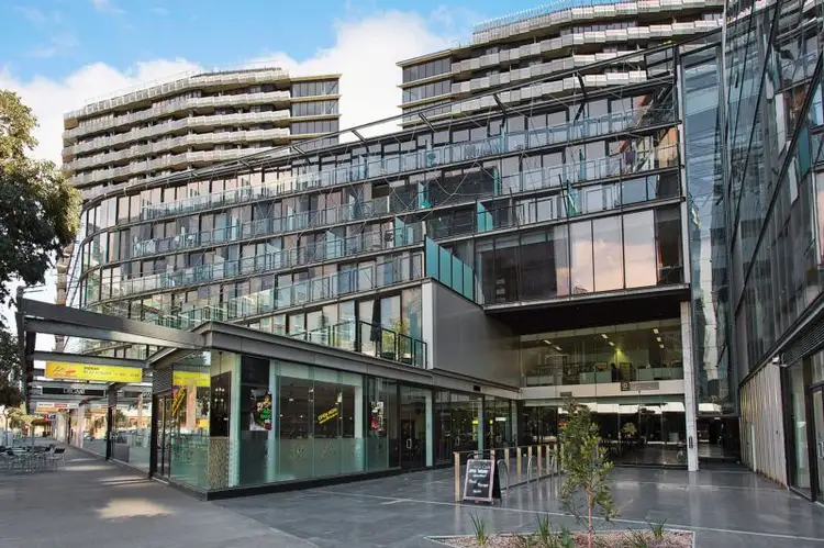 307/757 Bourke Street, Docklands VIC 3008