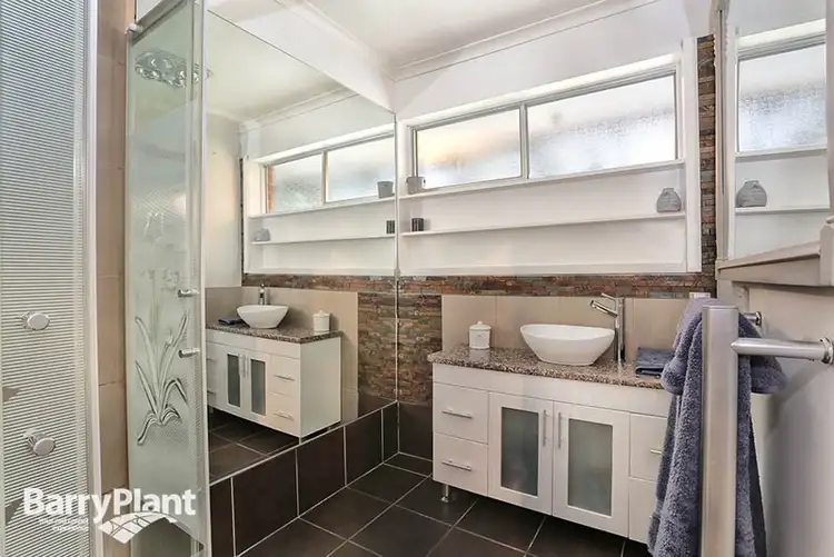 Sixth view of Homely house listing, 5 Erldunda Court, Lilydale VIC 3140