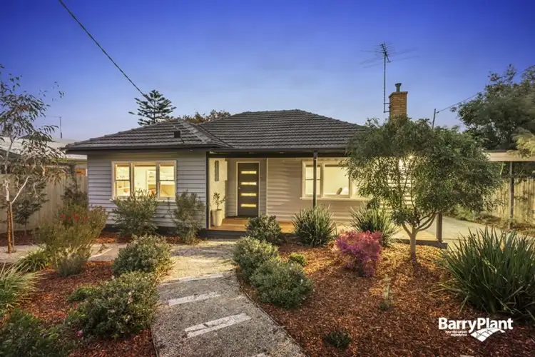 11 Ladd Street, Watsonia VIC 3087