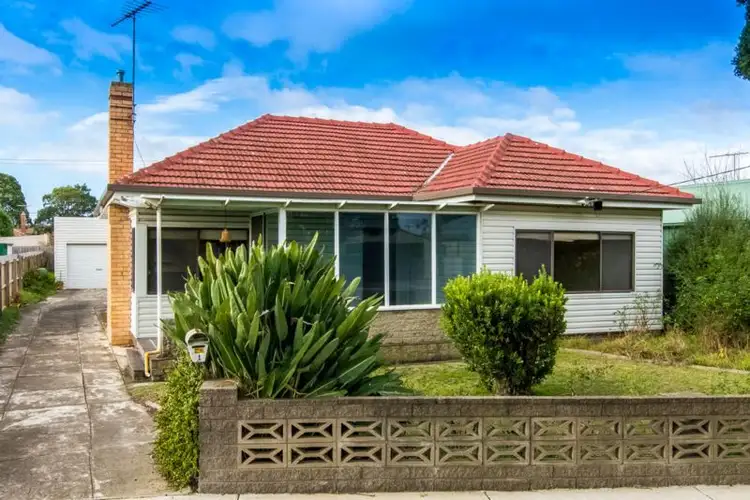 1 Murchison Court, Herne Hill VIC 3218