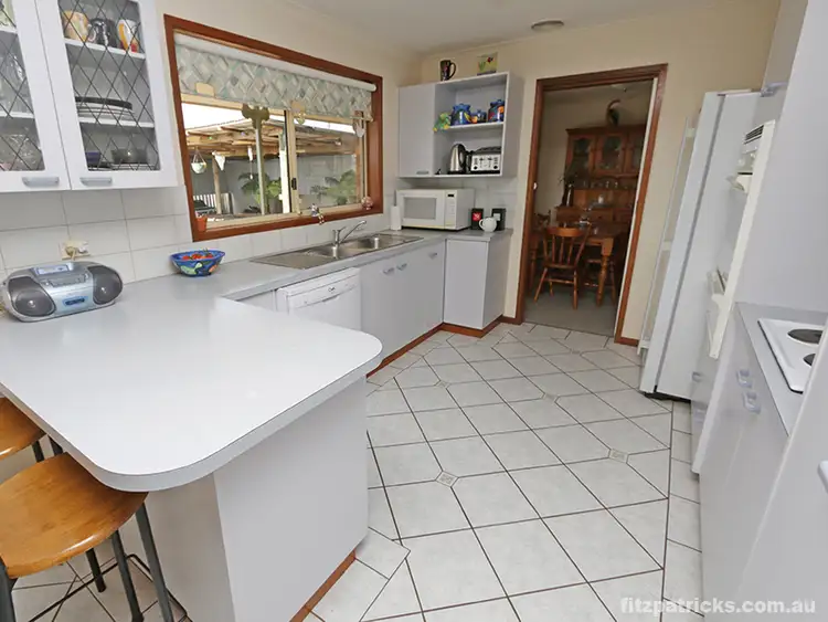 Sixth view of Homely house listing, 8 Clowes Place, Wagga Wagga NSW 2650