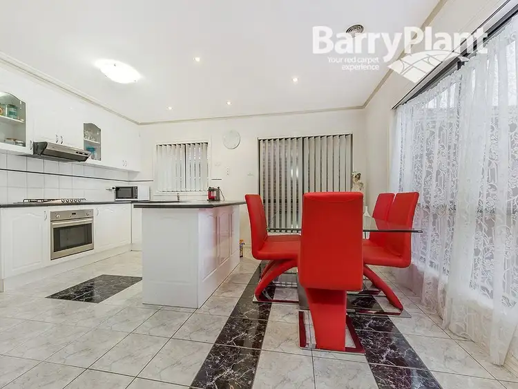 Fifth view of Homely house listing, 7 Meytan Court, Albanvale VIC 3021