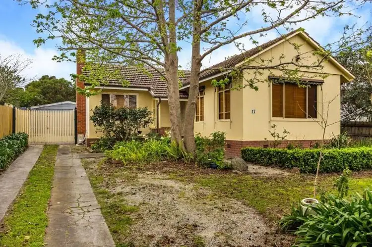 17 Derna Road, Ashburton VIC 3147