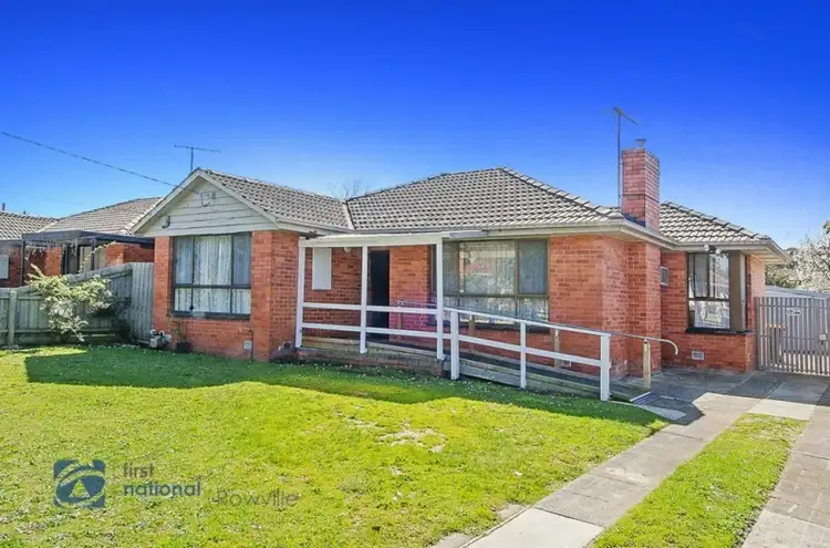 7 Waratah Drive, Dandenong North VIC 3175
