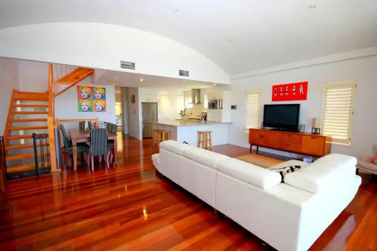 79 Raeburn Street, Manly West QLD 4179