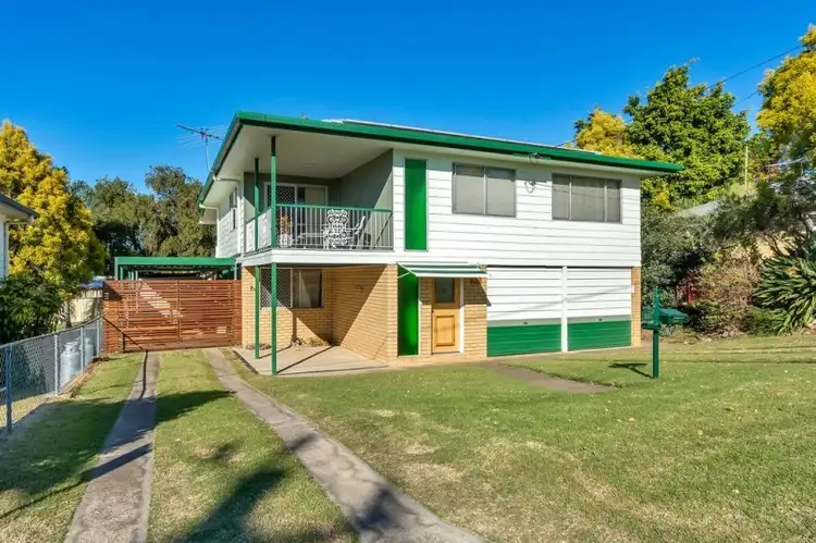 221 Blackstone Road, Silkstone QLD 4304