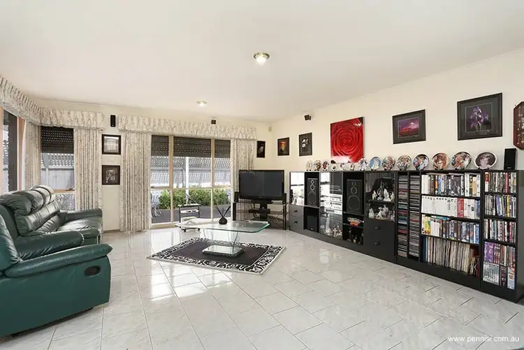 Fifth view of Homely house listing, 48 Honeyeater Crescent, Taylors Lakes VIC 3038