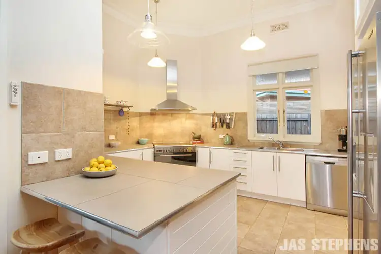 Fifth view of Homely house listing, 2 Albion Street, Kingsville VIC 3012