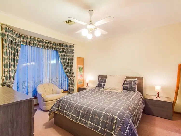Seventh view of Homely house listing, 10 Grace Close, Wyndham Vale VIC 3024