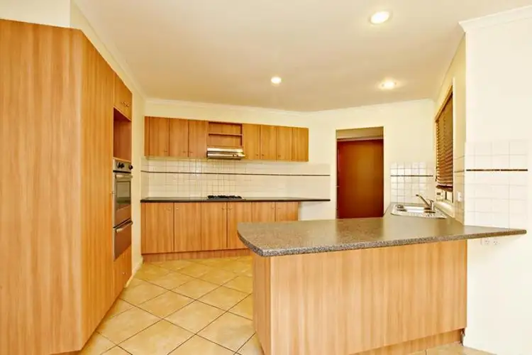 Fifth view of Homely house listing, 2 Windle Court, Truganina VIC 3029