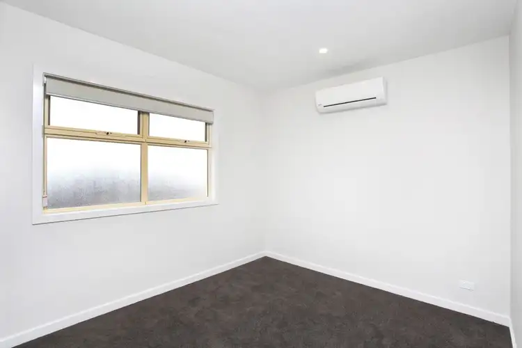 Sixth view of Homely unit listing, 2/9 Fox Street, St Albans VIC 3021