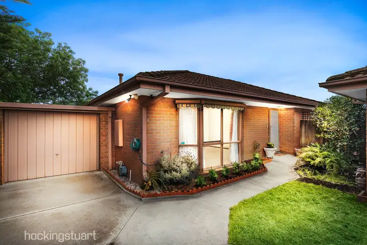 10 Sherwood Avenue