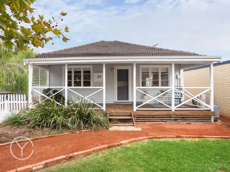 25 Cummins Street, Willagee WA 6156