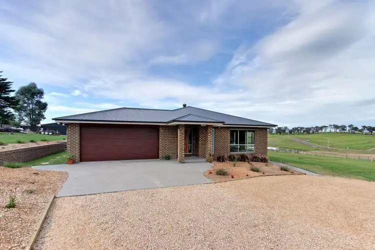 110 Clifton West Road, Wy Yung VIC 3875