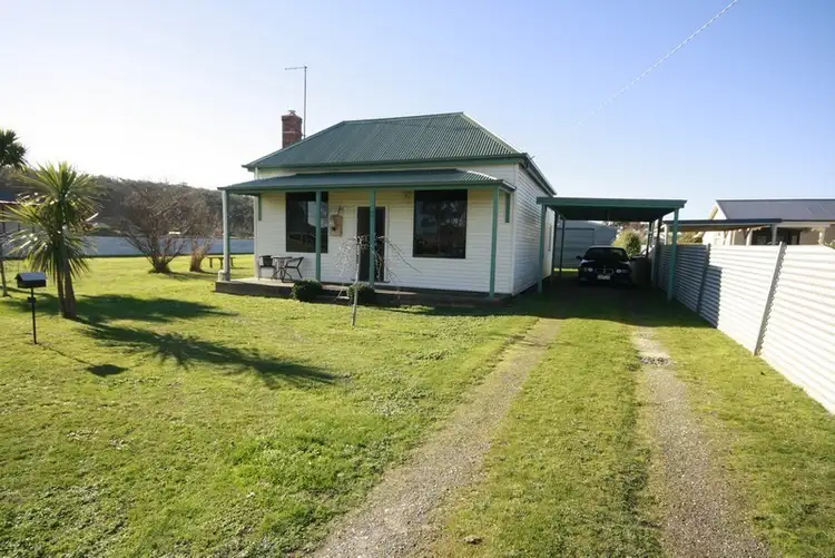 3 High Street, Beaufort VIC 3373