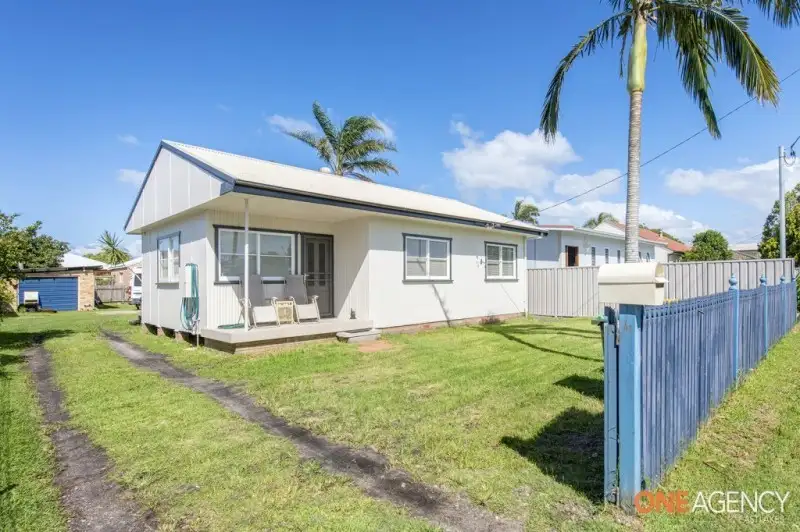 Main view of Homely house listing, 37 Karog Street, Pelican NSW 2281