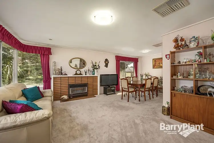 Second view of Homely house listing, 2 Avon Court, Bundoora VIC 3083