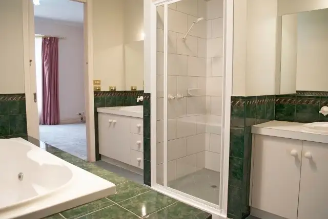 Sixth view of Homely townhouse listing, 6/280 ANSTRUTHER STREET, Echuca VIC 3564