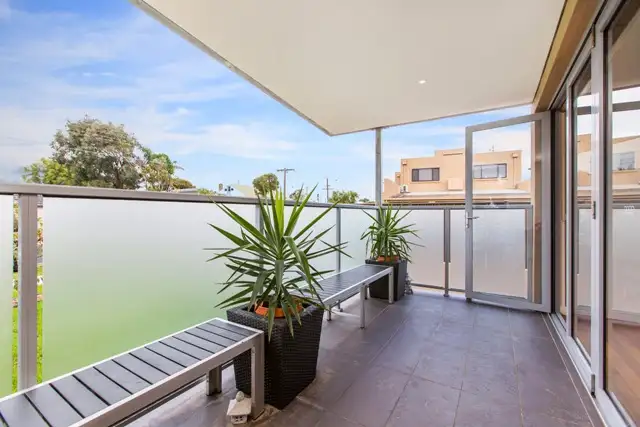 Fifth view of Homely townhouse listing, 1/1a Golden Avenue, Chelsea VIC 3196