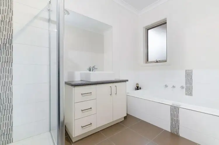 Fifth view of Homely unit listing, 1/5 McClelland Street, Bell Park VIC 3215