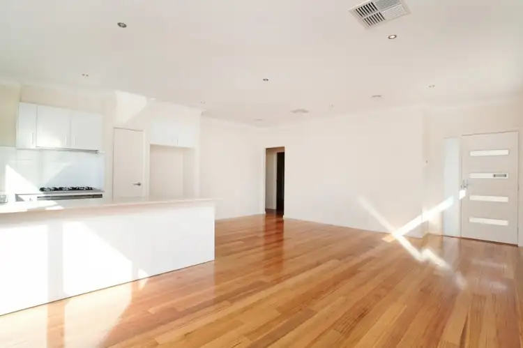 Fourth view of Homely house listing, 2/52 Cary Street, Sunshine North VIC 3020