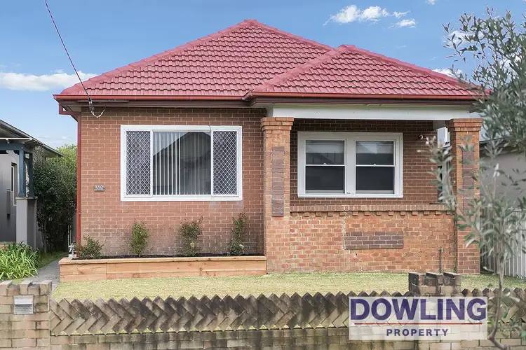 99 Dunbar Street, Stockton NSW 2295