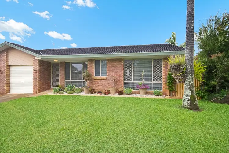 Main view of Homely villa listing, 24/3-19 Amaroo Drive, Banora Point NSW 2486