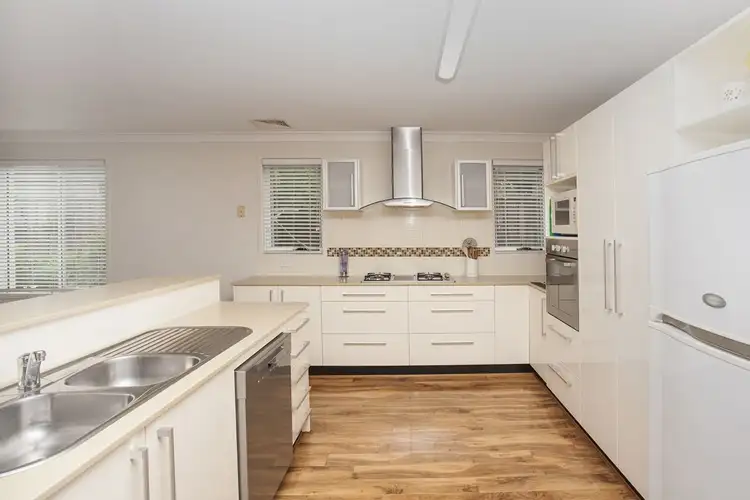 Fifth view of Homely house listing, 20 Oakmont Avenue, Medowie NSW 2318